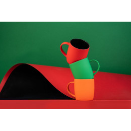 Кружка Surprise Touch Black с покрытием софт-тач, зеленая